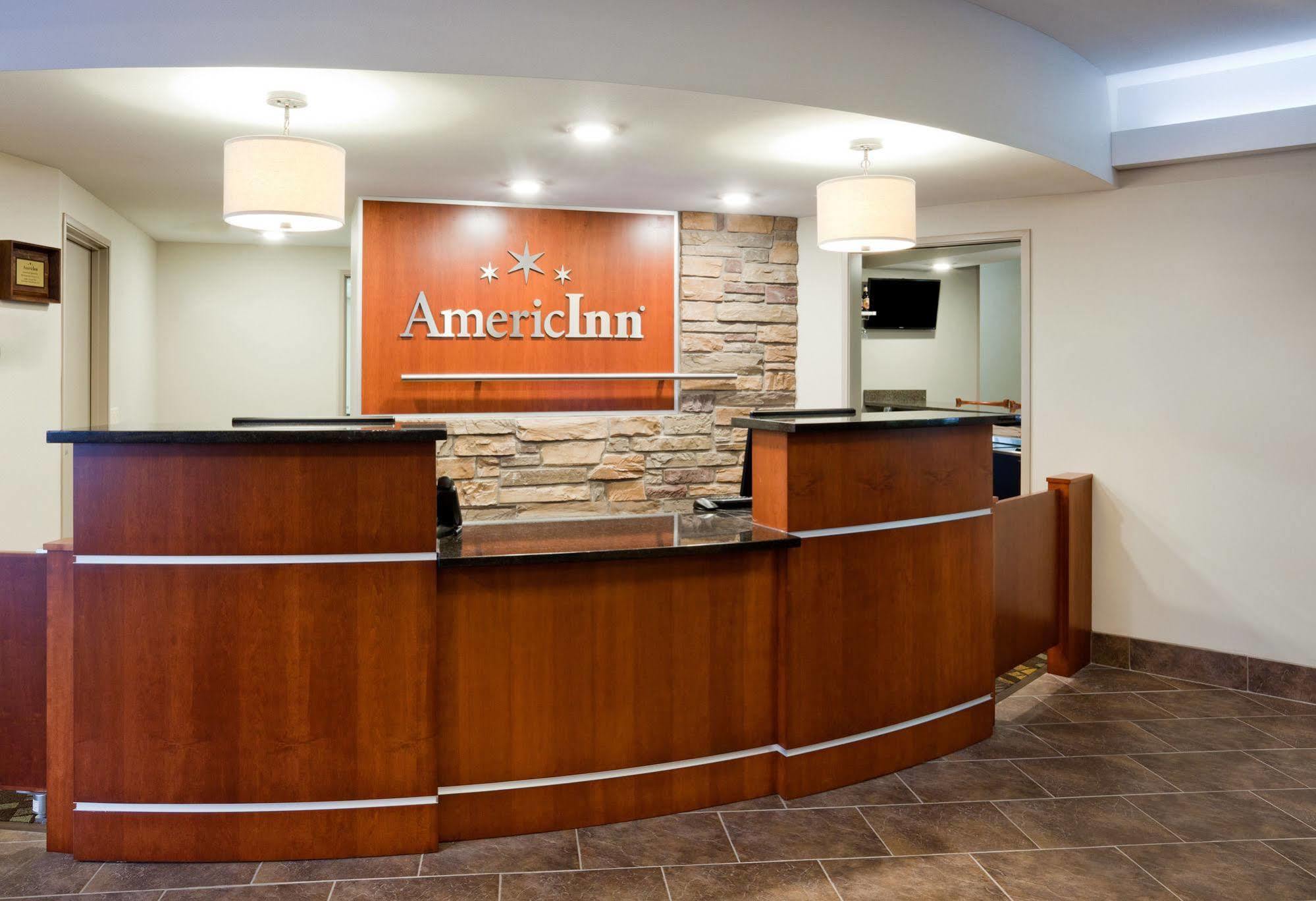 Americinn By Wyndham Fairfield Exteriör bild